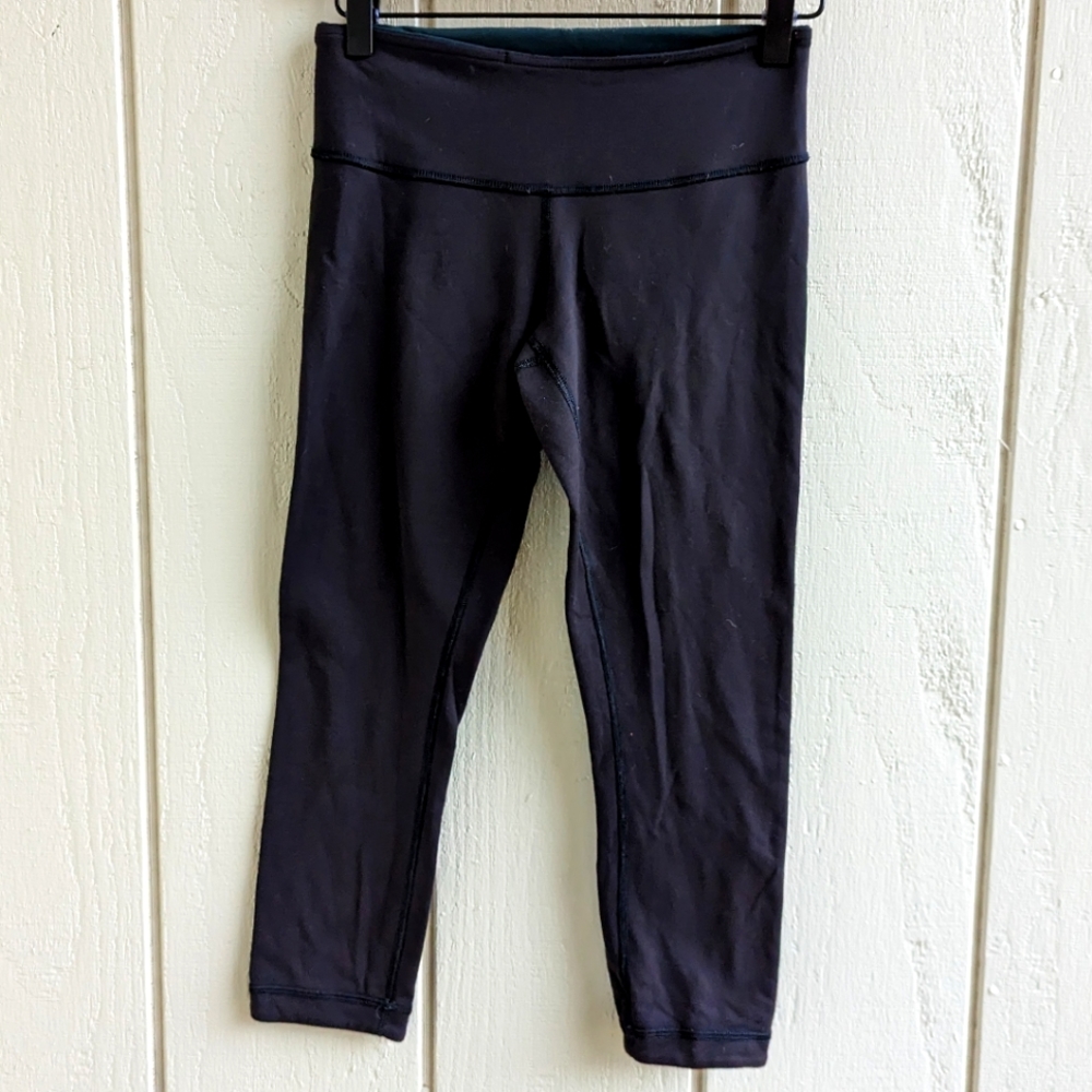 Cropped reversible Lululemon leggings 4